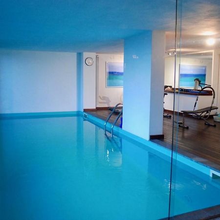 Apartment With Private Pool And Garden At Como Hills 外观 照片