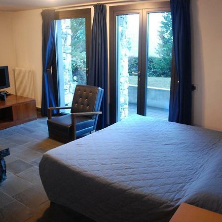 Apartment With Private Pool And Garden At Como Hills 外观 照片