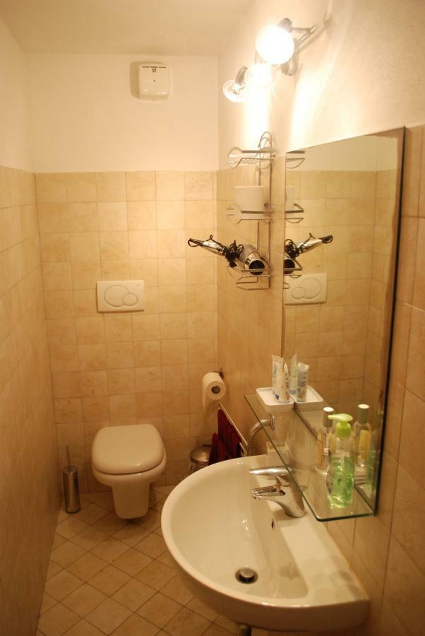 Apartment With Private Pool And Garden At Como Hills 外观 照片
